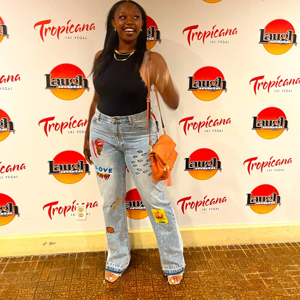 Meet your Posher, Destiny 🥰